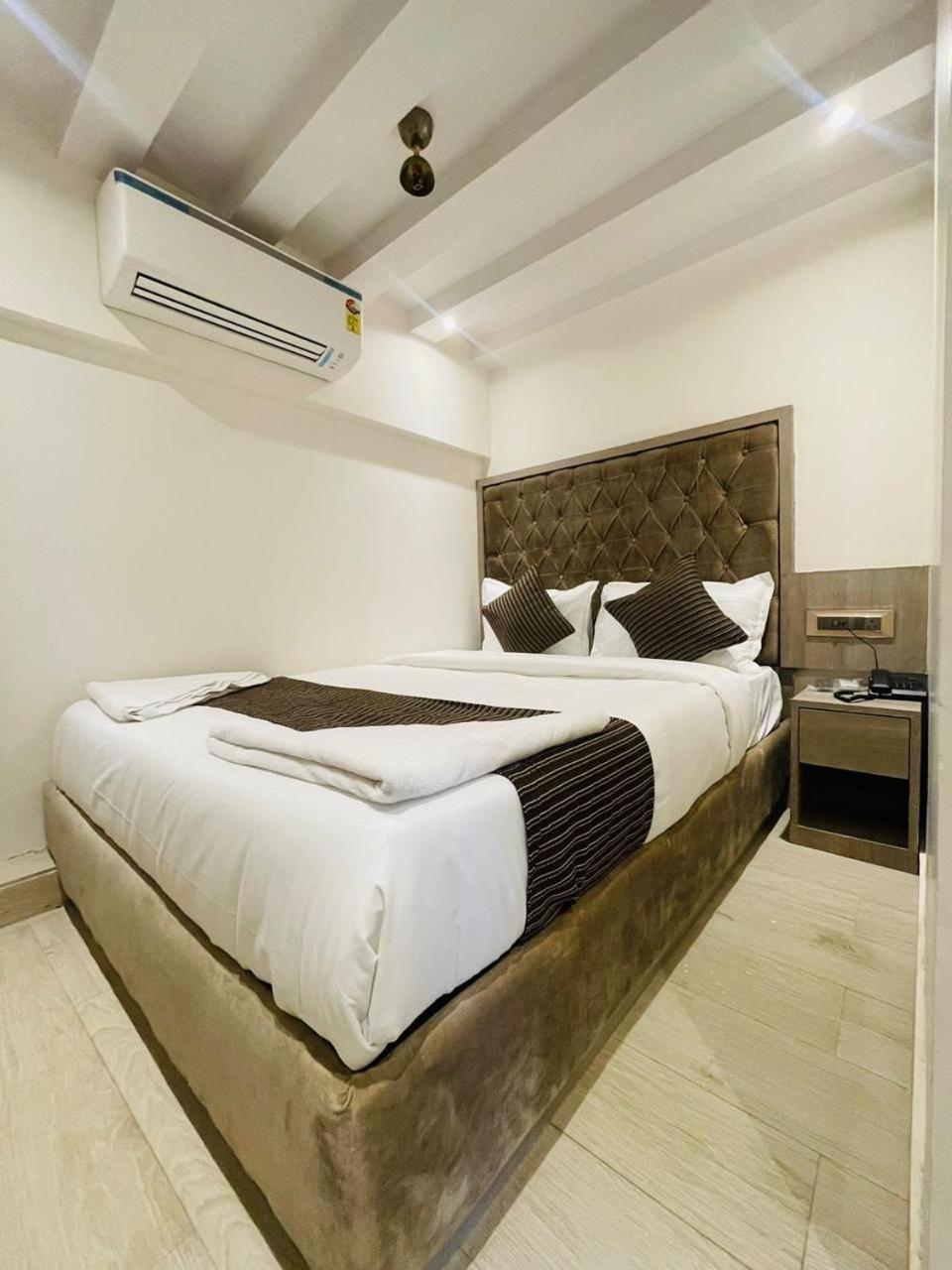 Hotel Winton Mumbai Dış mekan fotoğraf