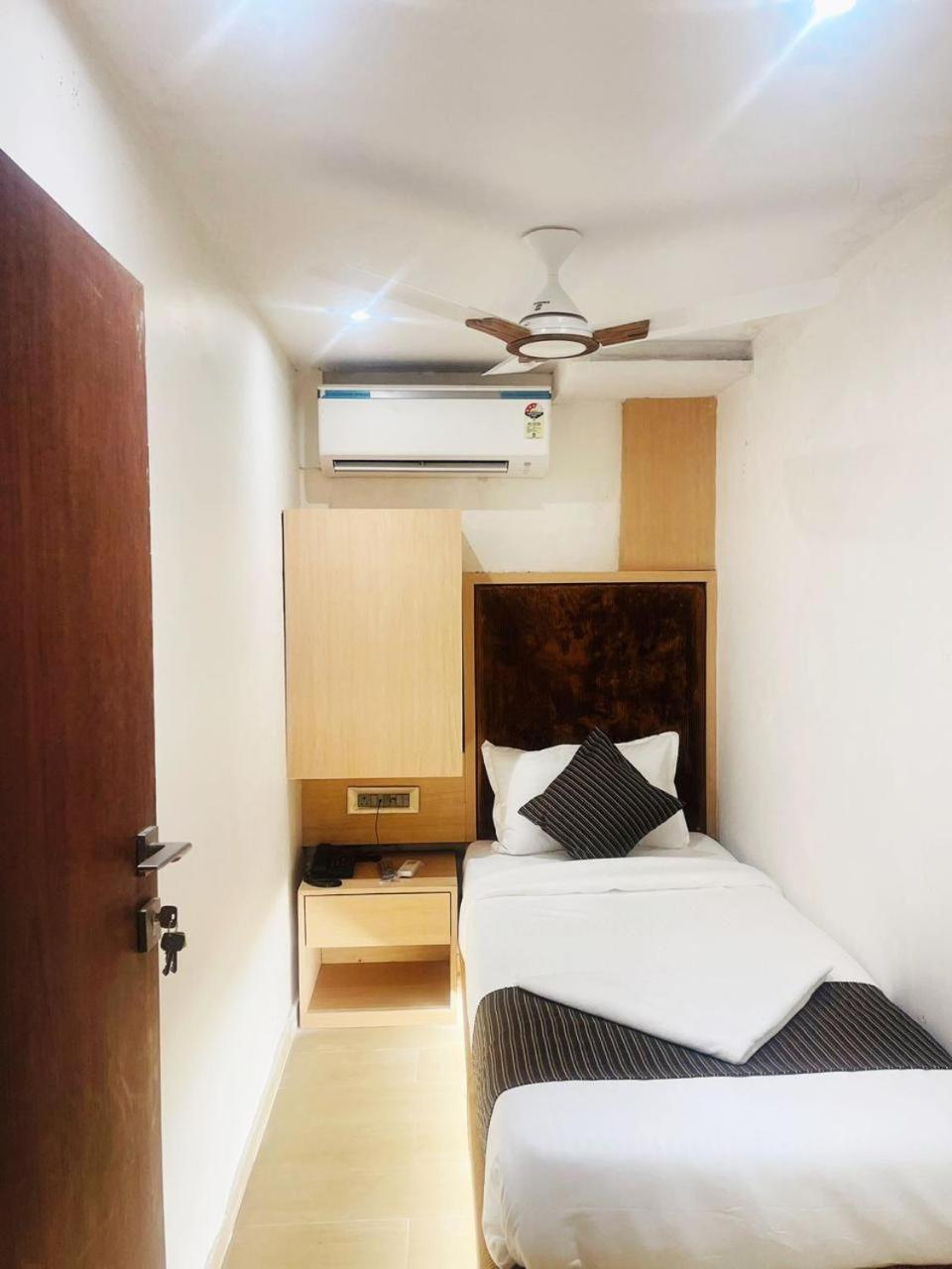 Hotel Winton Mumbai Dış mekan fotoğraf