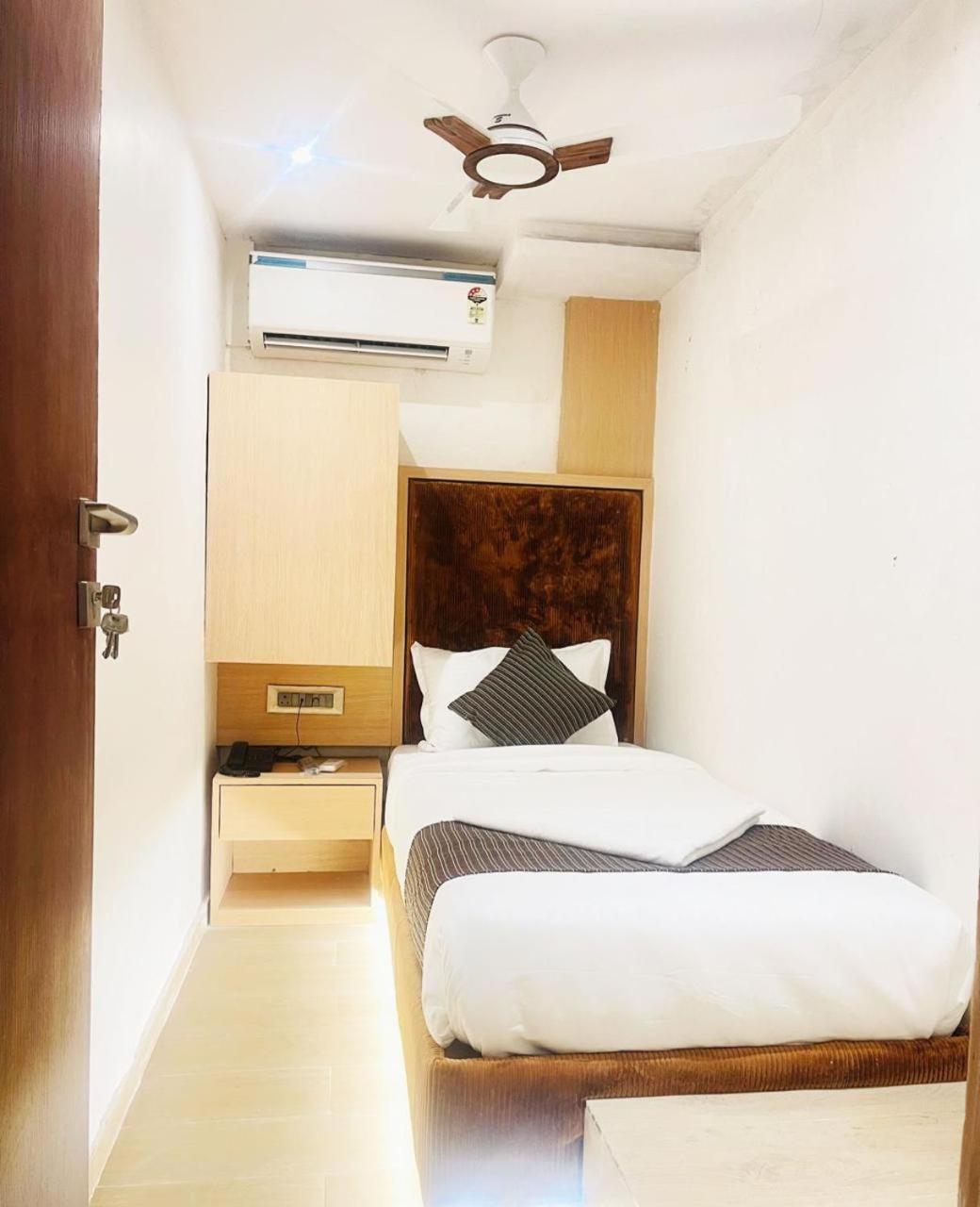 Hotel Winton Mumbai Dış mekan fotoğraf